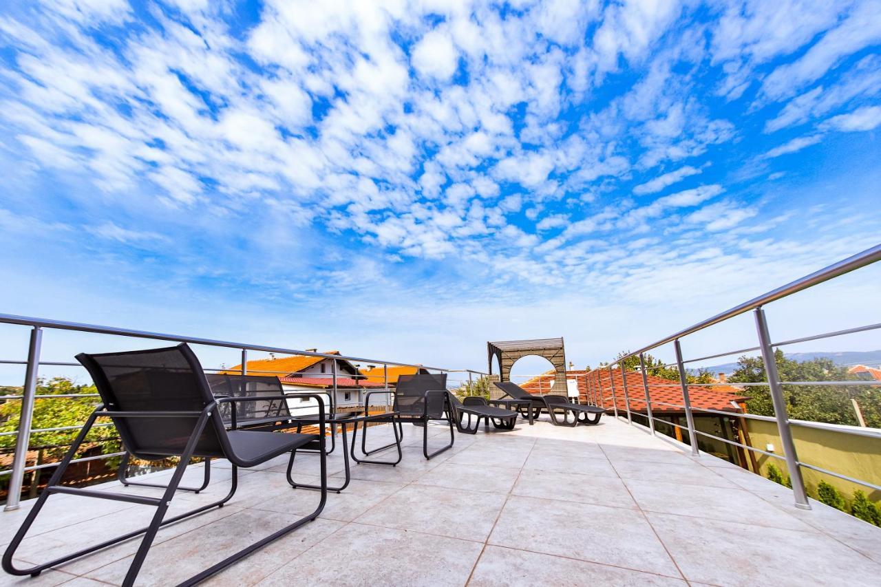 Forest Oasis Guest House Free Parking 萨帕雷瓦巴尼亚 外观 照片