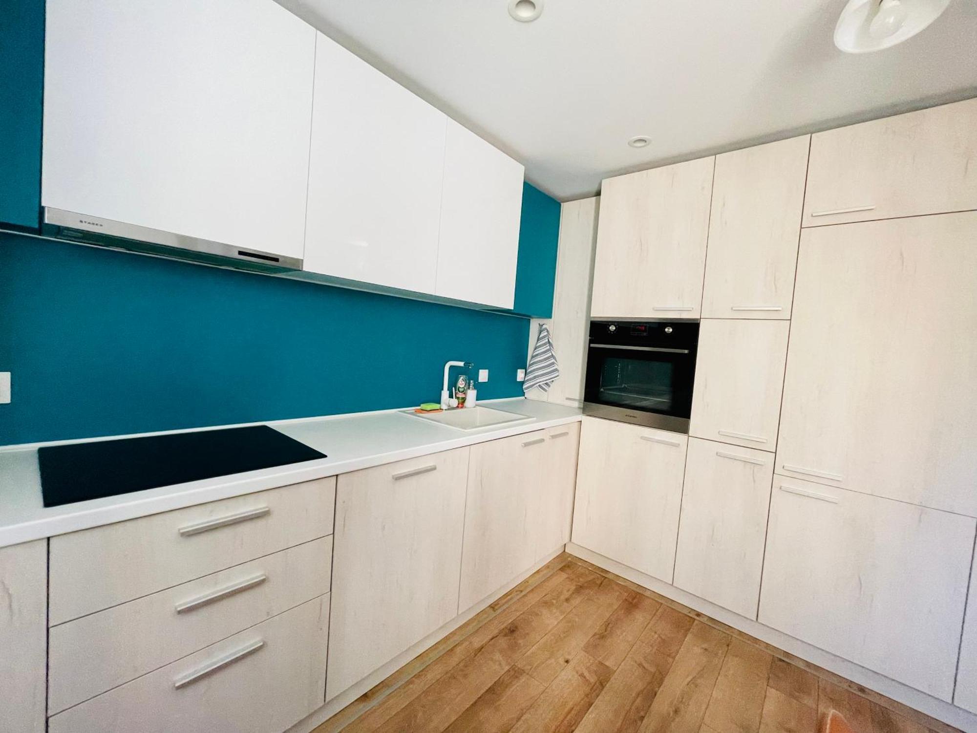 Forest Oasis Guest House Free Parking 萨帕雷瓦巴尼亚 外观 照片