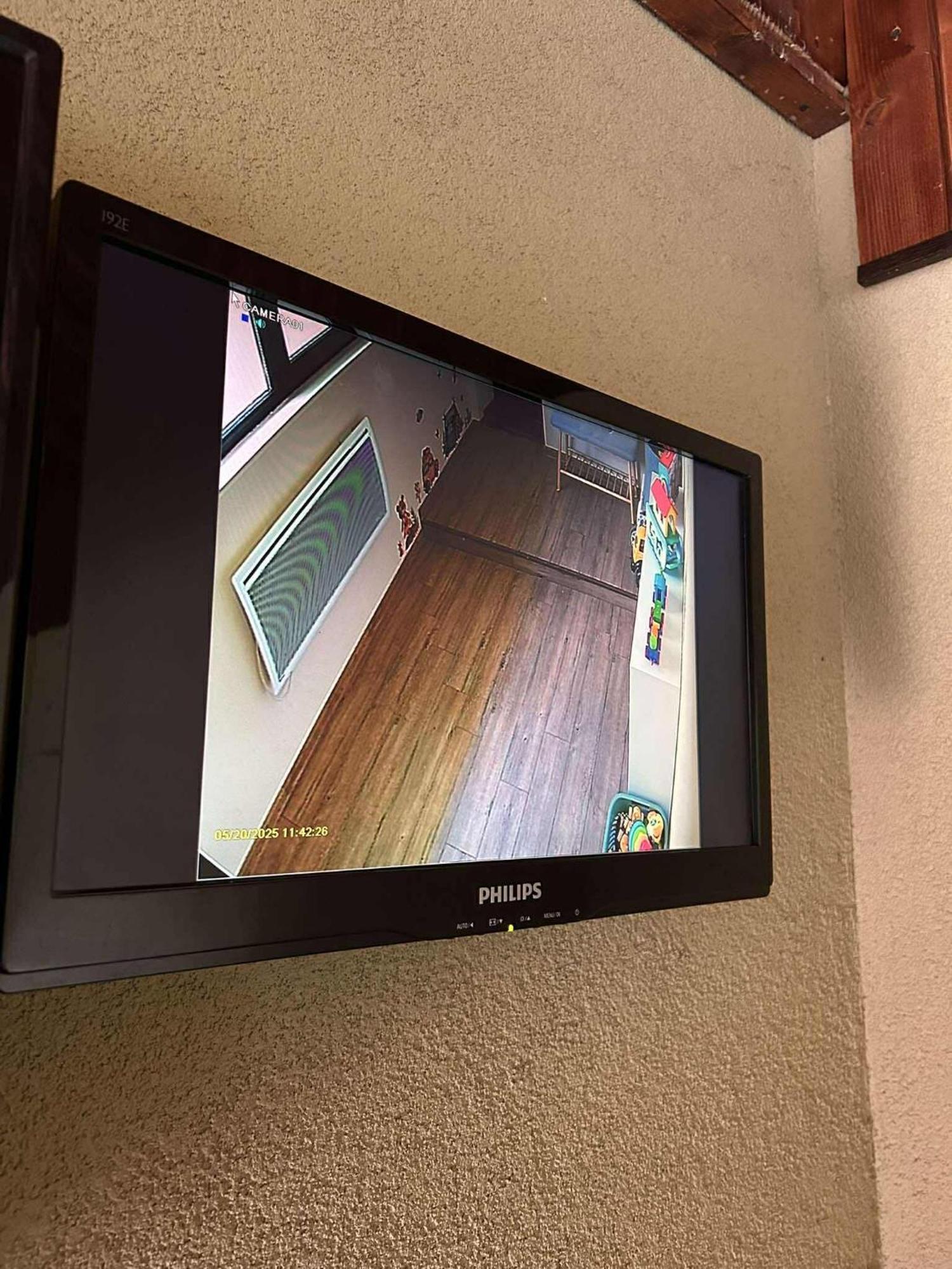 Forest Oasis Guest House Free Parking 萨帕雷瓦巴尼亚 外观 照片
