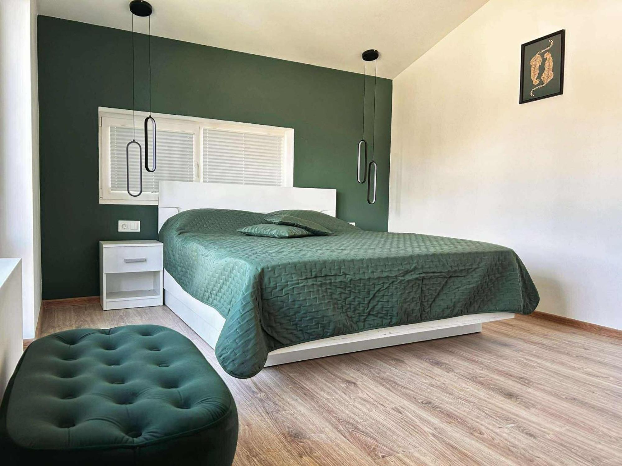 Forest Oasis Guest House Free Parking 萨帕雷瓦巴尼亚 外观 照片